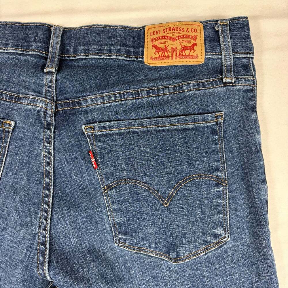 Levi's Women's 311 Shaping Skinny Jeans Blue Denim Size 30